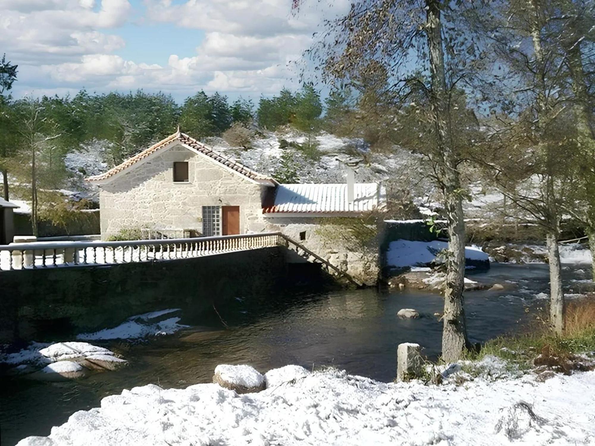 Charming Villa In Segoes With A Private Pool Eksteriør bilde